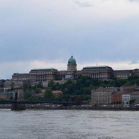 Cosy Apartment Just Next To Parliament Budapest Exteriör bild