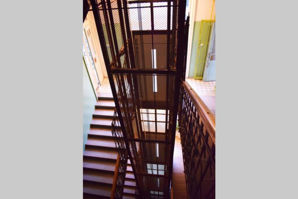 Cosy Apartment Just Next To Parliament Budapest Exteriör bild